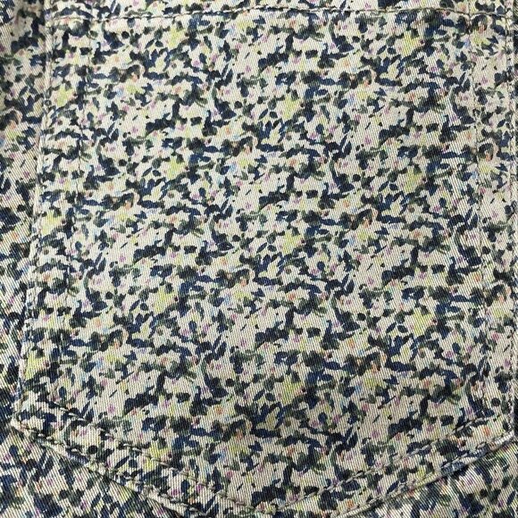 Cabi Skinny Jeans Pants Women Size 2 Green Pattern Modern Camouflage Camo Casual - Picture 4 of 10